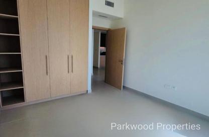 Apartment - 1 - 1 for rent in Golf Heights - The Views - Dubai