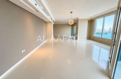 Apartment - 3 - 5 for rent in Blue Tower - Al Majaz 3 - Al Majaz - Sharjah