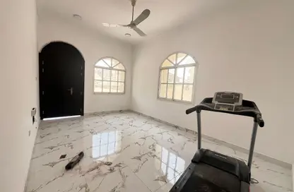 فيلا - 5 غرف نوم - 5 حمامات للايجار في 3 المويهات - المويهات - عجمان