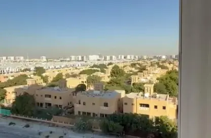 شقة - غرفة نوم - 1 حمام للايجار في شرق 40 - الفرجان - دبي