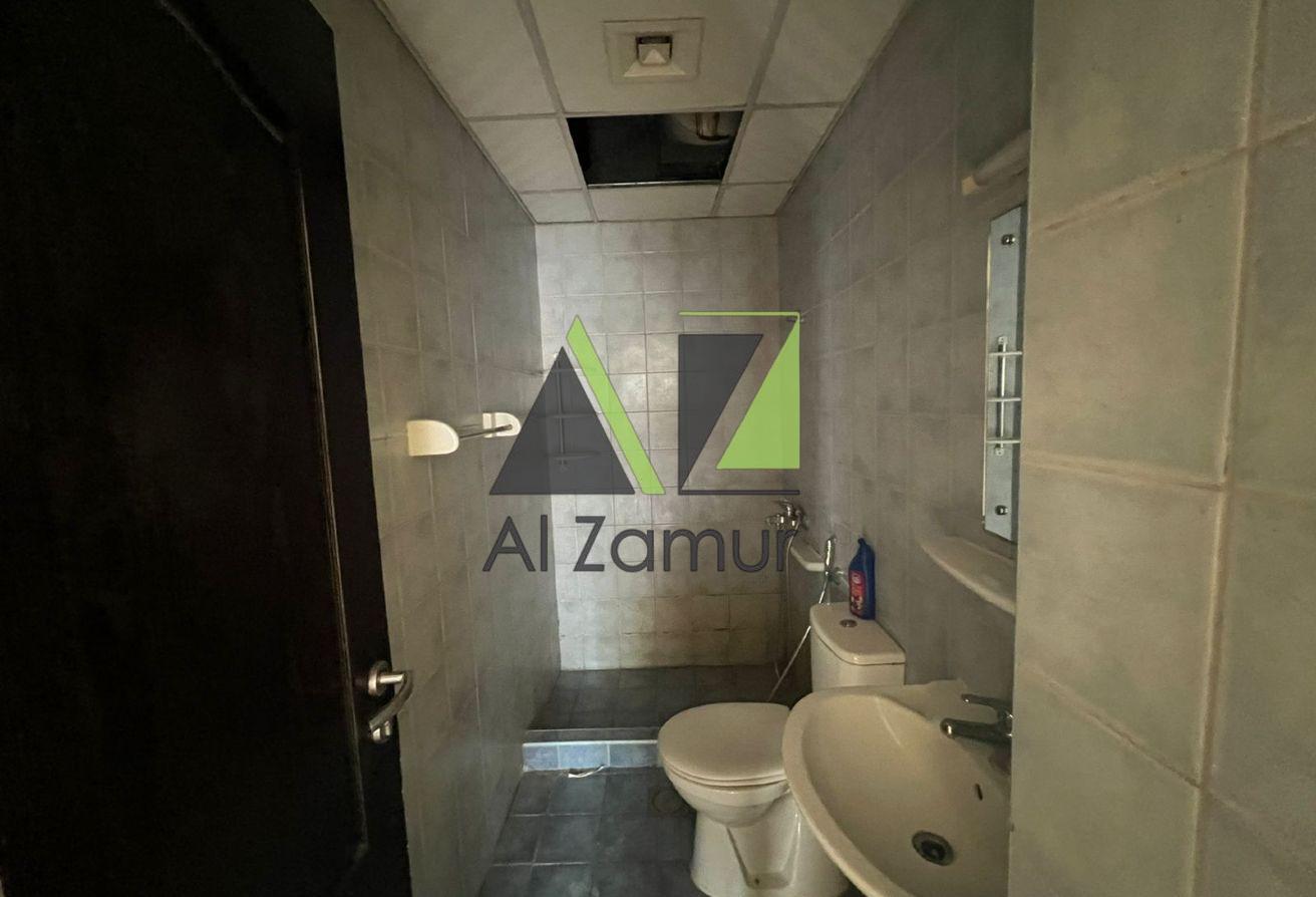 LAVISH 1BR+LAUNDRY | HUGE LAYOUT | PRIME LOCATION photo 7
