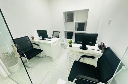 Office Space - Studio - 1 Bathroom for rent in Reem Residency - Al Karama - Dubai