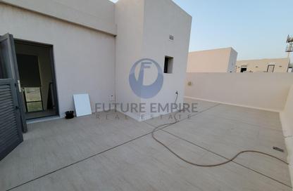Villa - 4 - 6 for rent in Jumeirah 1 Villas - Jumeirah 1 - Jumeirah - Dubai
