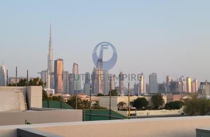Villa - 4 - 6 for rent in Jumeirah 1 Villas - Jumeirah 1 - Jumeirah - Dubai