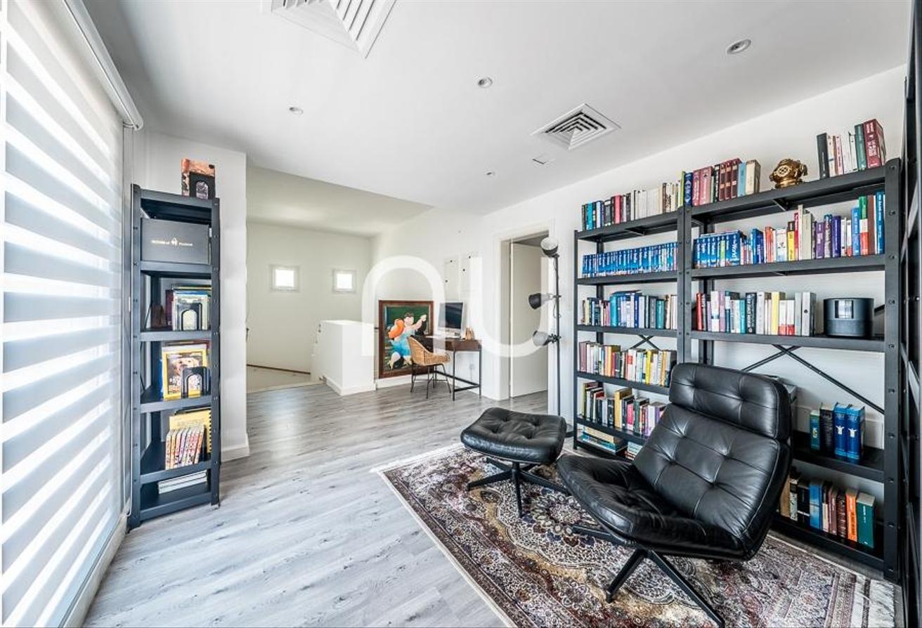 Fully Upgraded 5 Bed | Exclusive | Vacant Now photo 14