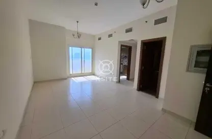 Apartment - 1 Bedroom - 2 Bathrooms for rent in Sunrise Tower - District 11 - Jumeirah Village Circle - Dubai