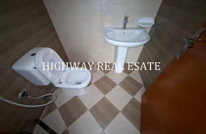 Shop - Studio - 1 Bathroom for rent in Al Nada Tower - Al Nahda - Sharjah