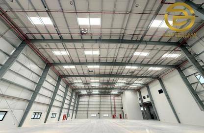 Warehouse - Studio - 4 Bathrooms for rent in Dubai Silicon Oasis - Dubai