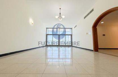 Apartment - 3 Bedrooms - 2 Bathrooms for rent in NKH - Al Karama - Dubai
