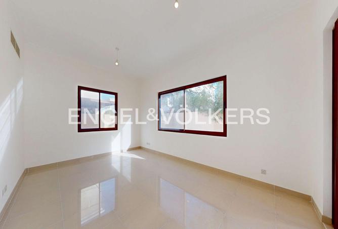 54927332 - صورة العقار 2