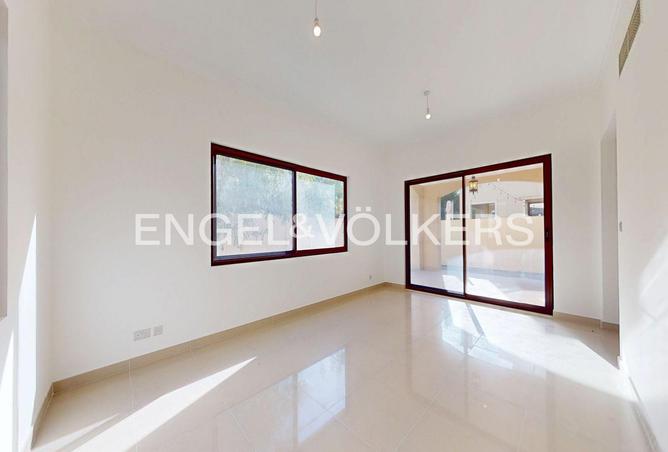 54927332 - صورة العقار 3