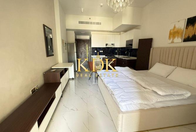 82374502 - Property Image 2