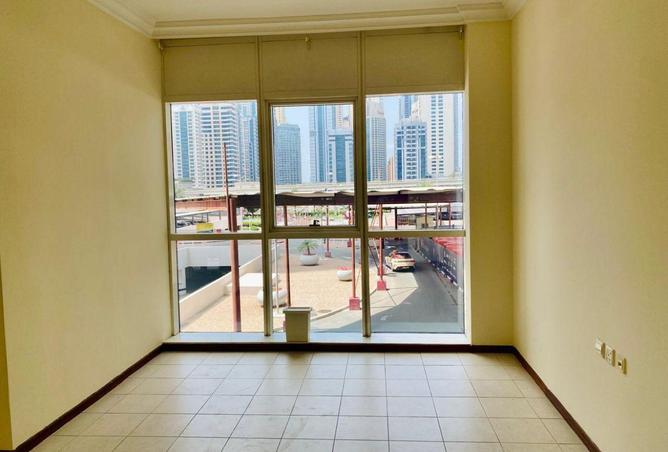 70680921 - Property Image 2