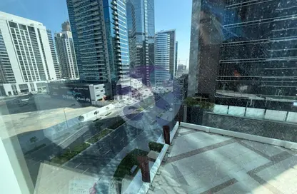 مكتب - غرفة نوم - 1 حمام للايجار في البحيرة المركزية - الخليج التجاري - دبي