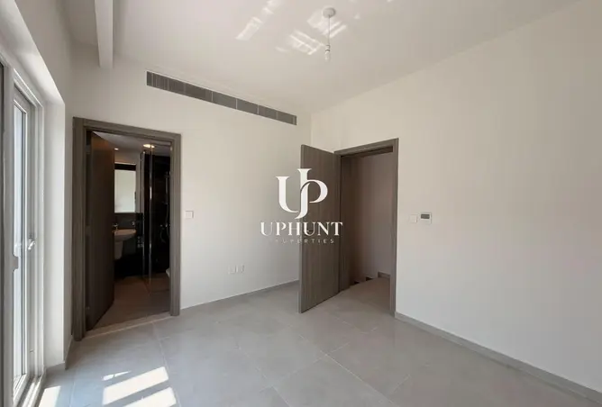 166044610 - Property Image 3