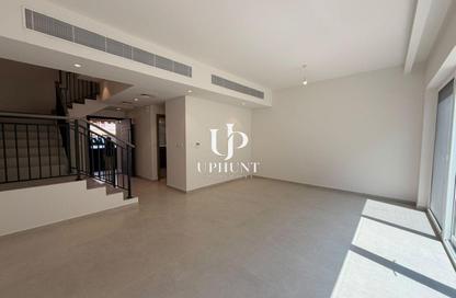 Townhouse - 4 - 3 for rent in Verona - Damac Hills 2 - Dubai