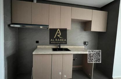 Apartment - Studio - 1 Bathroom for rent in Corniche Tower - Ajman Corniche Road - Ajman