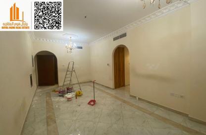 Apartment - 3 Bedrooms - 3 Bathrooms for rent in Abna Saqer Building - Al Hamidiya 1 - Al Hamidiya - Ajman