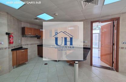 Apartment - 3 Bedrooms - 3 Bathrooms for rent in Khalifa Street - Abu Dhabi Apartment - 3 Bedrooms - 3 Bathrooms for rent in Khalifa Street - Abu Dhabi