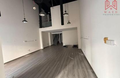 Office Space - Studio - 1 Bathroom for rent in Al Kifaf Building - Al Karama - Dubai