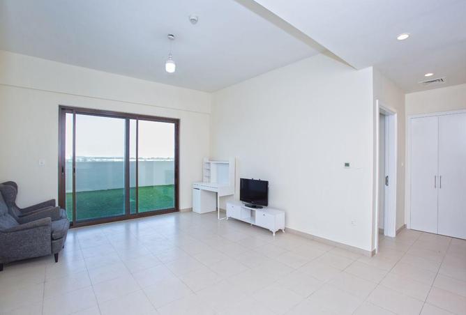 73878014 - Property Image 2