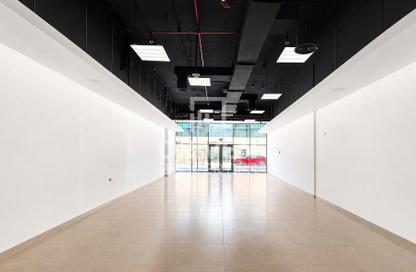 Retail - Studio for rent in The Curve - Al Quoz 3 - Al Quoz - Dubai