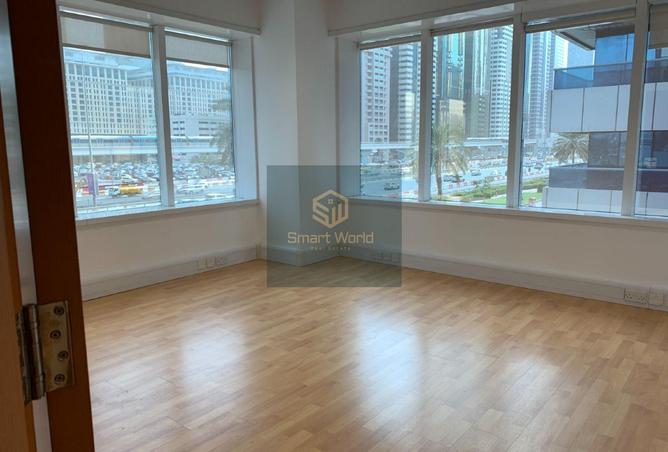 82367837 - Property Main Image