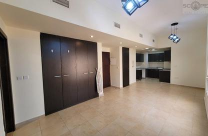 Apartment - Studio - 1 for rent in Al Thamam 57 - Al Thamam - Remraam - Dubai Apartment - Studio - 1 for rent in Al Thamam 57 - Al Thamam - Remraam - Dubai