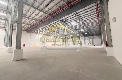 Warehouse - Studio - 2 Bathrooms for rent in Al Sajaa Industrial - Al Sajaa - Sharjah