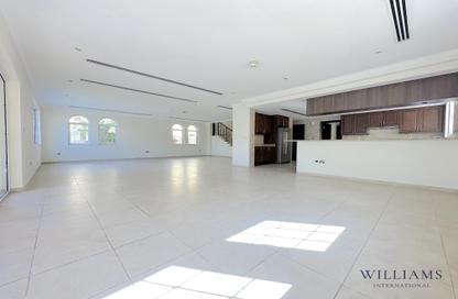 Villa - 4 Bedrooms - 5 Bathrooms for rent in Legacy Large - Legacy - Jumeirah Park - Dubai Villa - 4 Bedrooms - 5 Bathrooms for rent in Legacy Large - Legacy - Jumeirah Park - Dubai