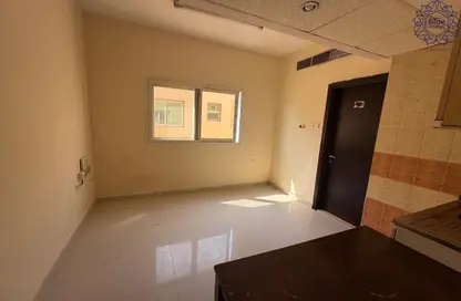 Apartment - 1 Bathroom for rent in Suroor 511 - Muwaileh - Sharjah Apartment - 1 Bathroom for rent in Suroor 511 - Muwaileh - Sharjah