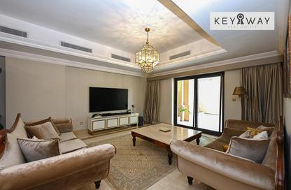 Apartment - 3 Bedrooms - 5 Bathrooms for sale in The Fairmont Palm Residence North - The Fairmont Palm Residences - Palm Jumeirah - Dubai