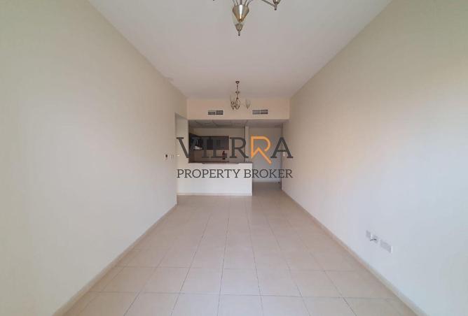 76584751 - Property Image 2