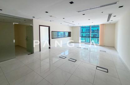 Office Space - Studio for rent in The Regal Tower - Business Bay - Dubai