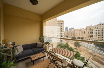 Apartment - 1 Bedroom - 2 Bathrooms for sale in Al Shahla - Shoreline Apartments - Palm Jumeirah - Dubai