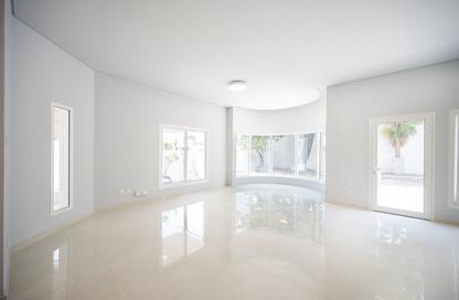 Villa - 5 - 6 for rent in Jumeirah 3 - Jumeirah - Dubai Villa - 5 - 6 for rent in Jumeirah 3 - Jumeirah - Dubai
