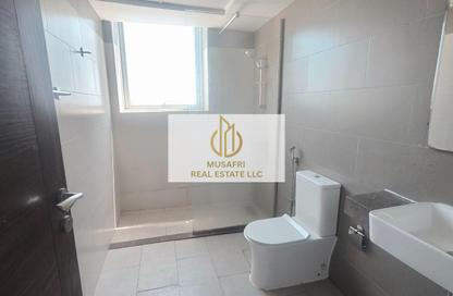 Apartment - 2 Bedrooms - 3 Bathrooms for rent in Andalusia Tower 2 - Al Nahda - Sharjah