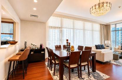 Apartment - 3 Bedrooms - 4 Bathrooms for rent in Boulevard Crescent Tower 1 - BLVD Crescent - Downtown Dubai - Dubai Apartment - 3 Bedrooms - 4 Bathrooms for rent in Boulevard Crescent Tower 1 - BLVD Crescent - Downtown Dubai - Dubai
