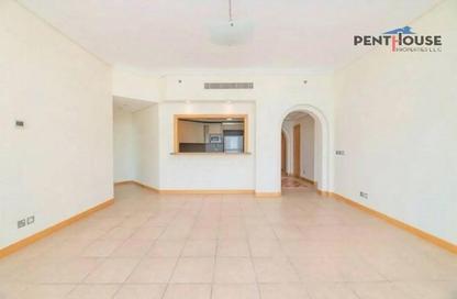 Apartment - 2 Bedrooms - 3 Bathrooms for rent in Al Dabas - Shoreline Apartments - Palm Jumeirah - Dubai