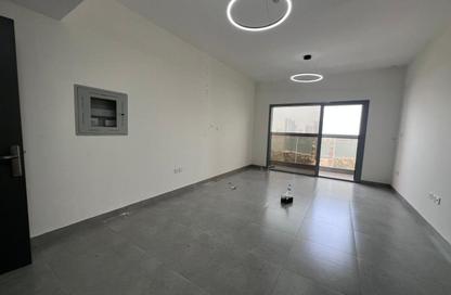 Apartment - 1 Bedroom - 2 Bathrooms for rent in Al Majaz 2 - Al Majaz - Sharjah