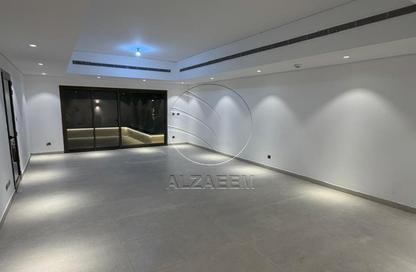 Villa - 4 - 5 for rent in Mangrove Village - Rabdan - Abu Dhabi