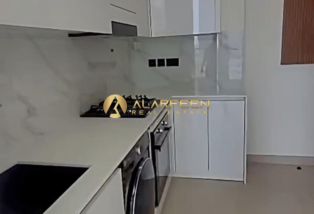 Pool View | Fitted Appliances | Unique Layout photo 9
