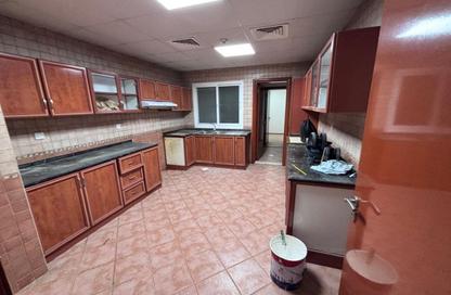 Apartment - 3 Bedrooms - 5 Bathrooms for rent in Al Rashidiya 3 - Al Rashidiya - Ajman