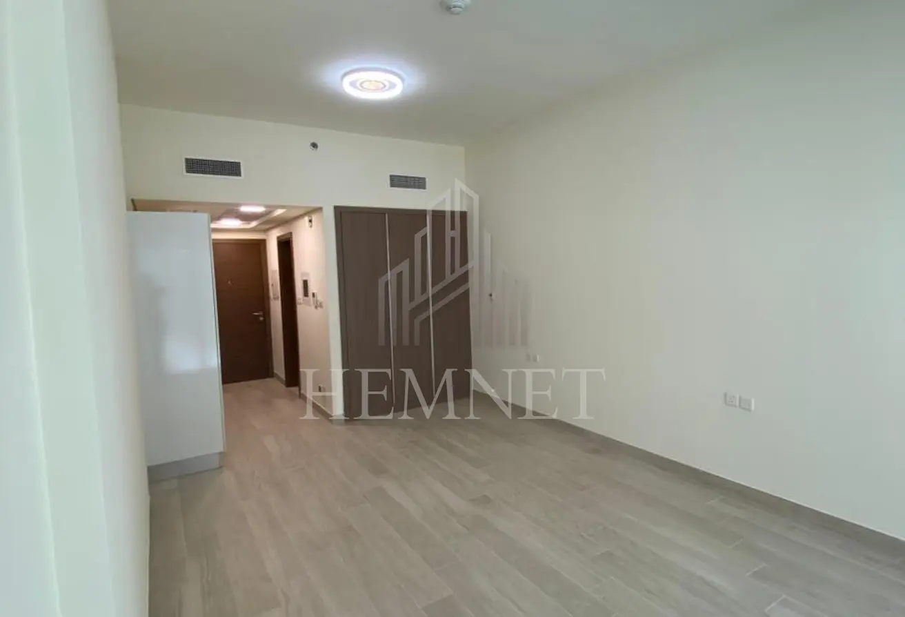155057404 - Property Main Image