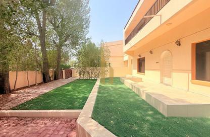 Villa - 4 - 4 for rent in Jumeirah 3 Villas - Jumeirah 3 - Jumeirah - Dubai