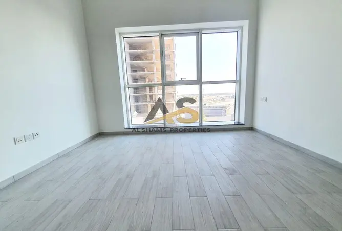 155508608 - Property Image 3