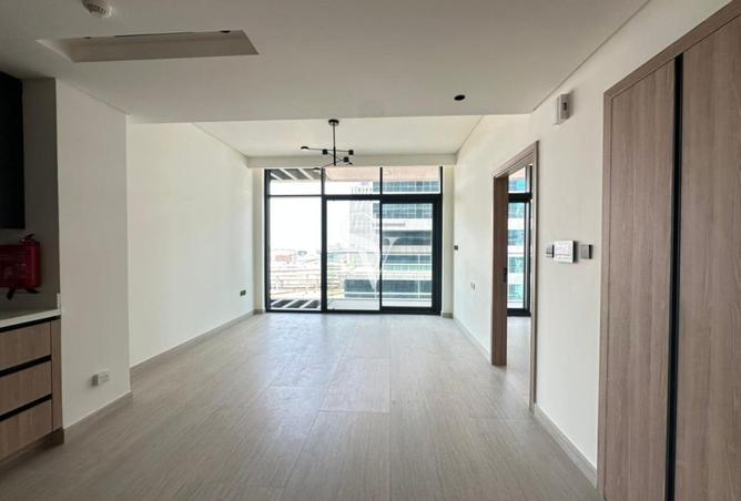 102833687 - Property Image 2
