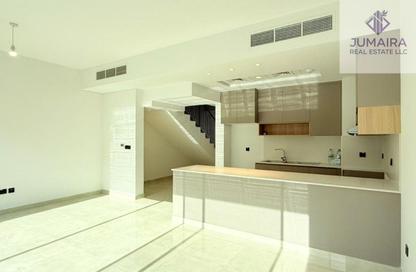 Villa - 2 - 4 for sale in Falcon Island North - Falcon Island - Al Hamra Village - Ras Al Khaimah