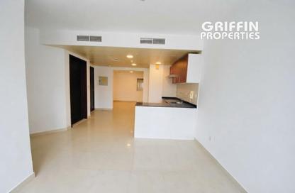 Apartment - 1 - 2 for rent in New Dubai Gate 1 - JLT Cluster Q - Jumeirah Lake Towers - Dubai