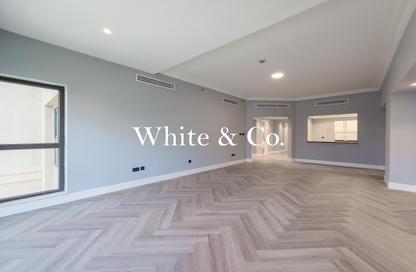 Apartment - 2 Bedrooms - 3 Bathrooms for sale in Golden Mile 4 - Golden Mile - Palm Jumeirah - Dubai